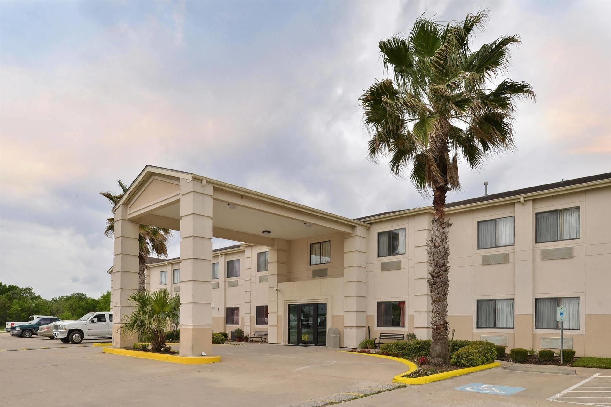 Americas Best Value Inn Somerville Texas Exterior foto